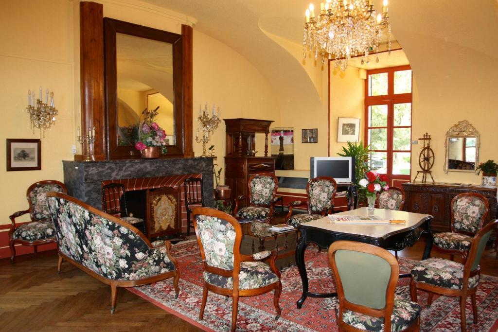Chateau De Creissels Bagian luar foto